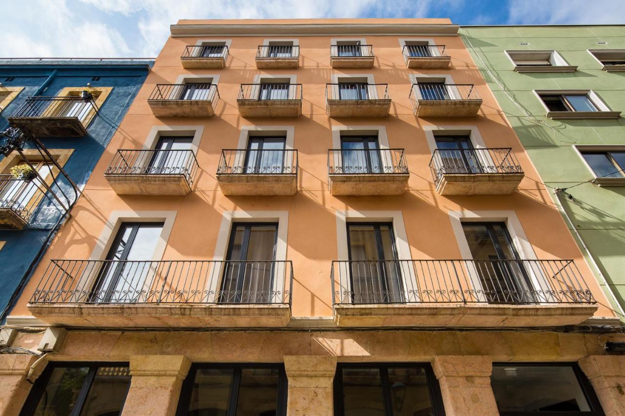 Tgna Cervantes 8 Tarragona Exterior photo