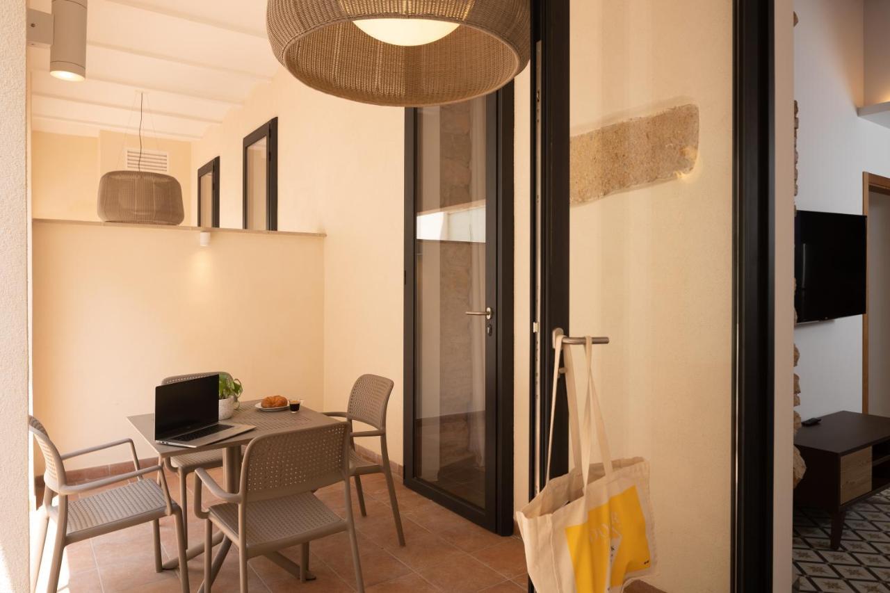 Tgna Cervantes 8 Tarragona Exterior photo