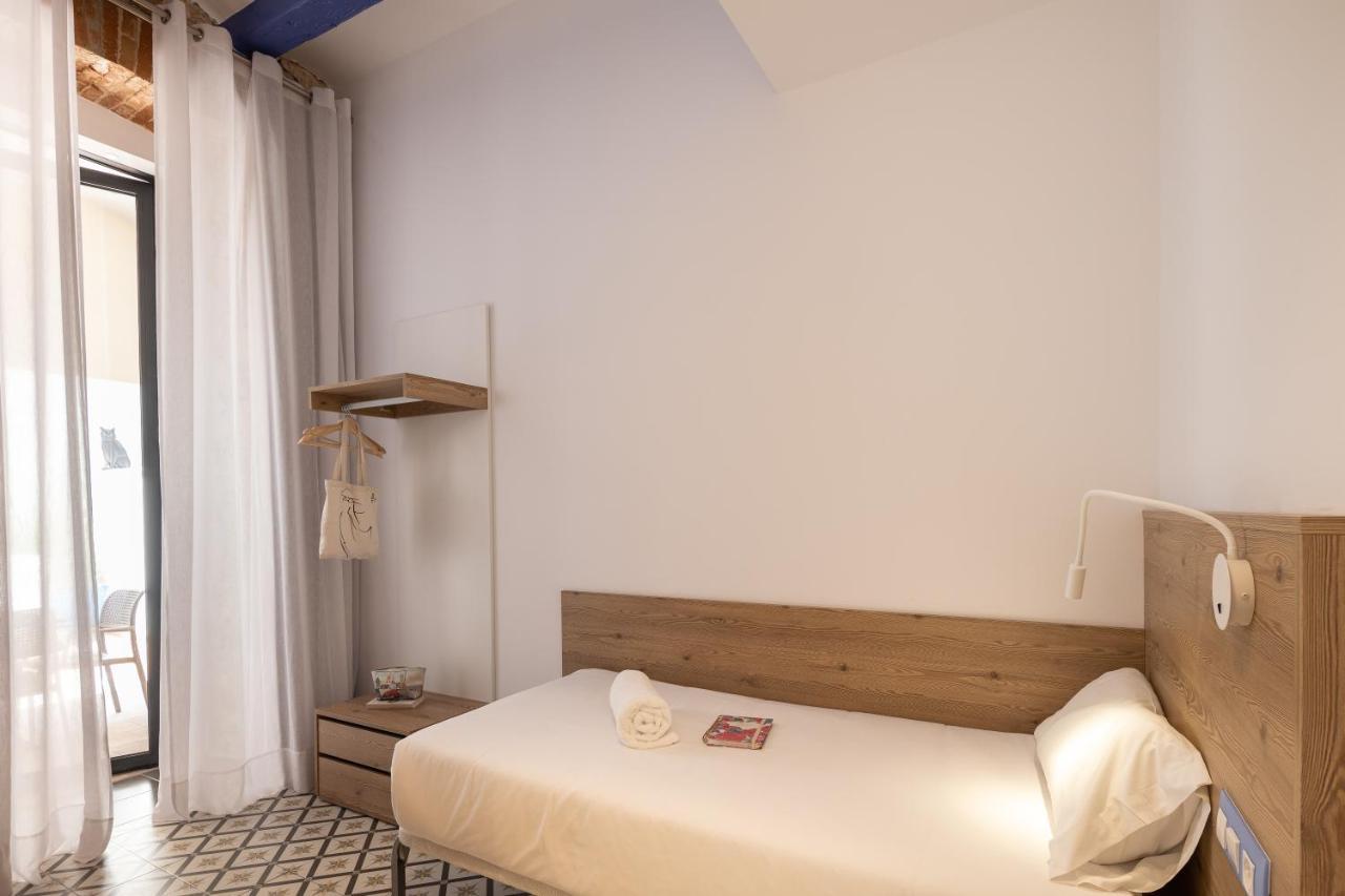 Tgna Cervantes 8 Tarragona Exterior photo